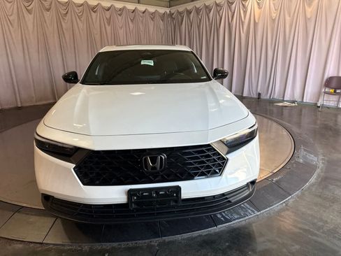 Used 2024 Honda Accord Sport image 2