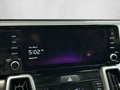 Used 2023 Kia Sorento S FWD image 11