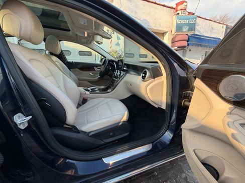 Used 2015 Mercedes-Benz C 300 4MATIC Sedan image 28