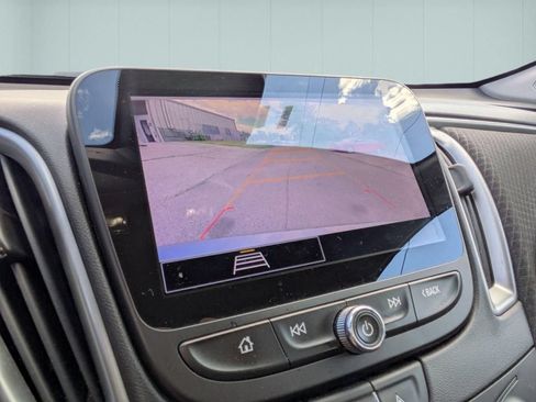 Used 2023 Chevrolet Malibu LT w/ Driver Confidence Package FWD image 24