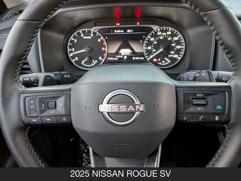 Certified 2025 Nissan Rogue SV image 13