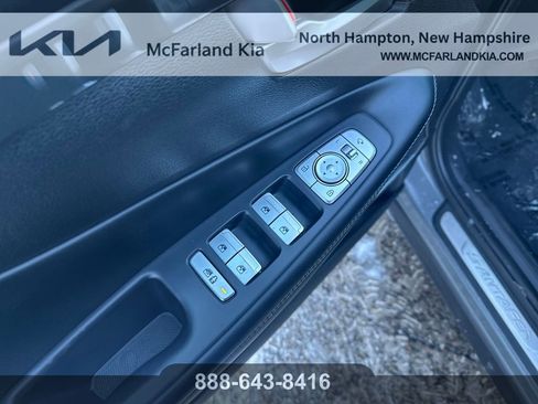 Used 2022 Hyundai Santa Fe Calligraphy image 13