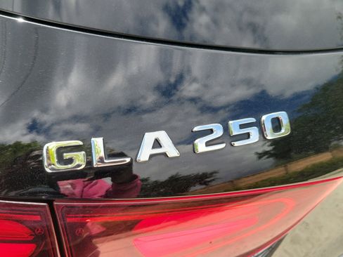 Used 2025 Mercedes-Benz GLA 250 image 16