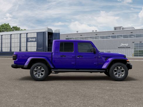 New 2026 Jeep Gladiator Sport AWD/4WD image 12
