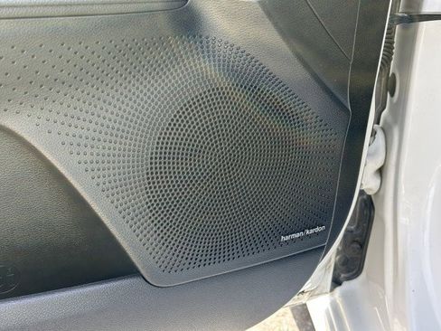 Used 2023 Kia Forte GT-Line w/ GT-Line Premium Package image 11