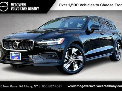 Certified 2024 Volvo V60 B5 Cross Country Plus