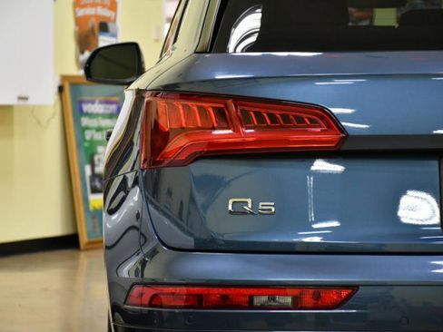 Used 2018 Audi Q5 Prestige w/ Prestige Package image 8