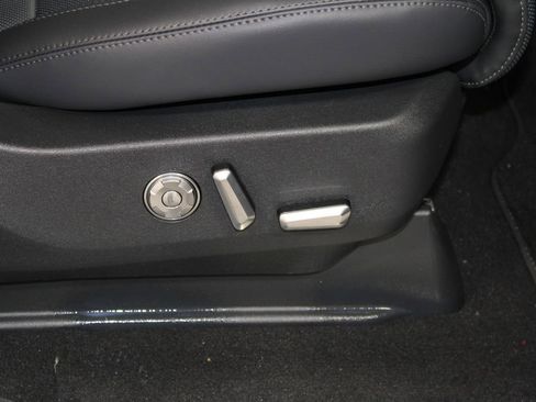 New 2025 Lincoln Navigator Reserve w/ Jet Appearance Package image 31