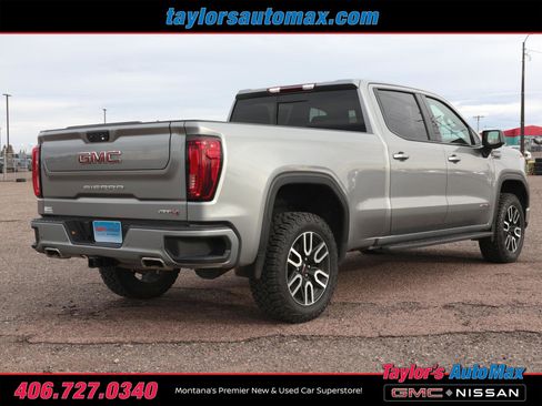 Used 2024 GMC Sierra 1500 AT4 w/ AT4 Preferred Package image 4