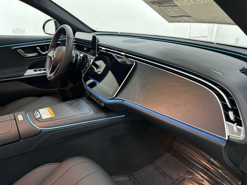 Used 2026 Mercedes-Benz E 350 Sedan image 27