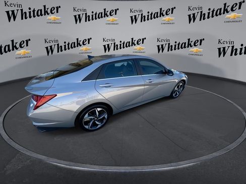 Used 2023 Hyundai Elantra Limited w/ Preferred Accessory Package image 8