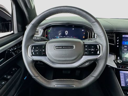 Used 2023 Jeep Grand Wagoneer Series II w/ Flexible Seating Group AWD/4WD image 23
