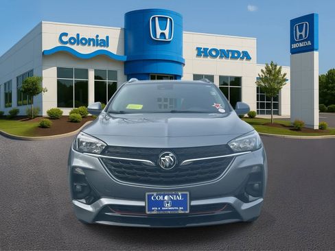 Used 2022 Buick Encore GX Preferred w/ Sport Touring Package image 2