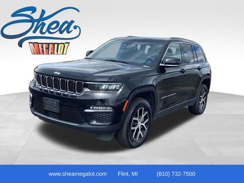 Used 2024 Jeep Grand Cherokee Limited AWD/4WD image 1