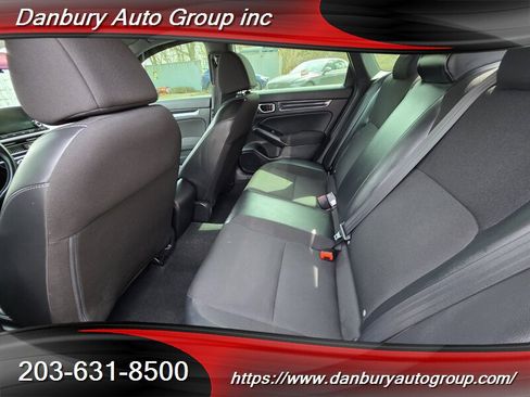 Used 2023 Honda Civic Sport image 6