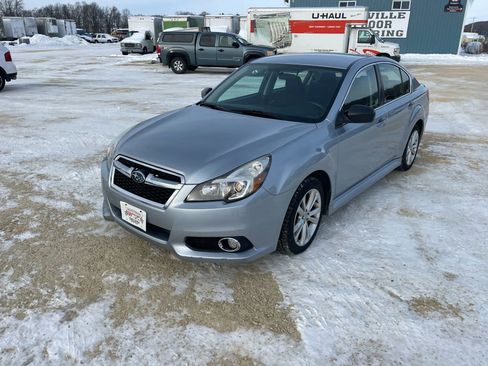 Used 2014 Subaru Legacy 2.5i image 7