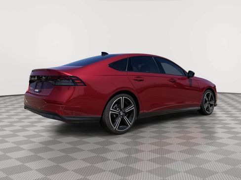 Used 2026 Honda Accord SE image 6