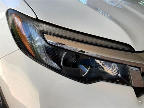 Used 2021 Honda Pilot EX image 31