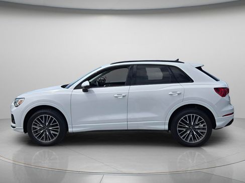 Used 2023 Audi Q3 2.0T Premium Plus w/ Premium Plus Package AWD/4WD image 3