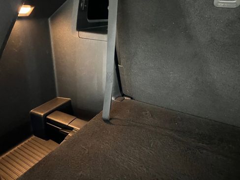 Used 2018 Volkswagen Atlas SEL Premium image 6