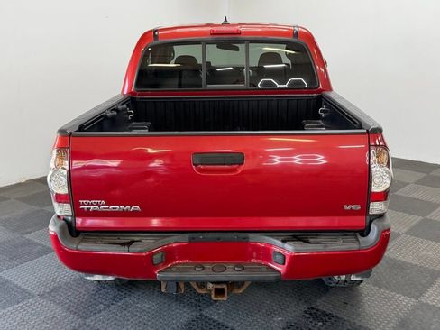 Used 2014 Toyota Tacoma 4x4 Double Cab w/ TRD Sport Package image 8