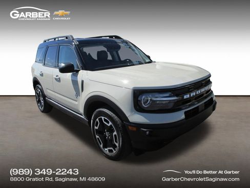 Used 2024 Ford Bronco Sport Outer Banks w/ Tech Package AWD/4WD image 1