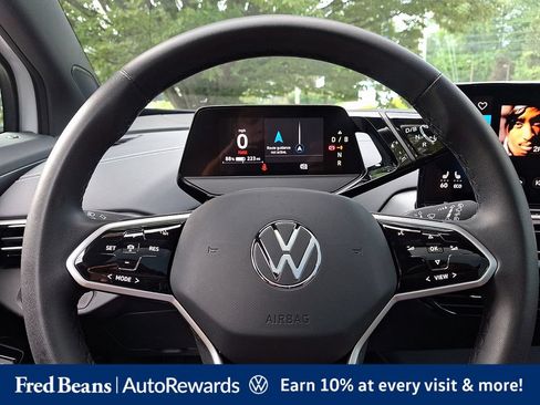 Certified 2023 Volkswagen ID.4 Pro S Plus AWD/4WD image 25
