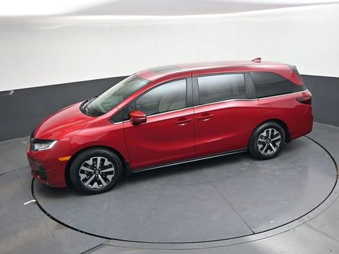 New 2026 Honda Odyssey EX-L image 25