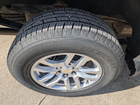 Used 2019 Chevrolet Silverado 1500 LTZ w/ LTZ Plus Package image 9