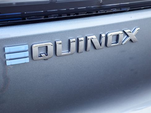 Used 2025 Chevrolet Equinox EV LT w/ Convenience Package II image 28