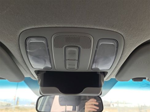 Used 2019 Kia Soul image 18