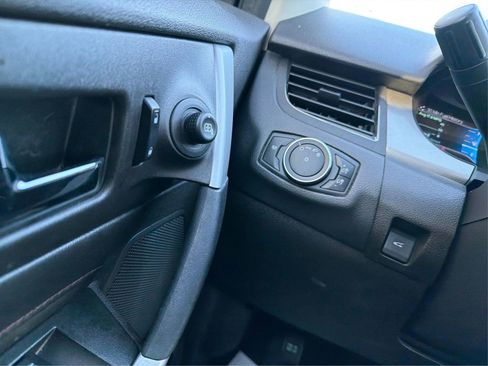 Used 2014 Ford Edge SEL w/ Equipment Group 205A image 17