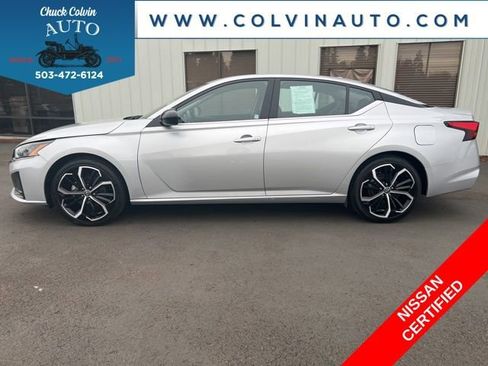 Certified 2024 Nissan Altima 2.5 SR image 12