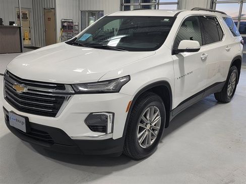 Used 2023 Chevrolet Traverse LT w/ LPO, Floor Liner Package image 6