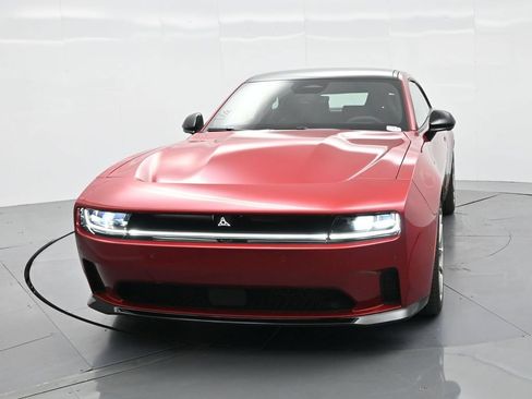 Used 2024 Dodge Charger Daytona Scat Pack w/ Plus Group AWD/4WD image 3