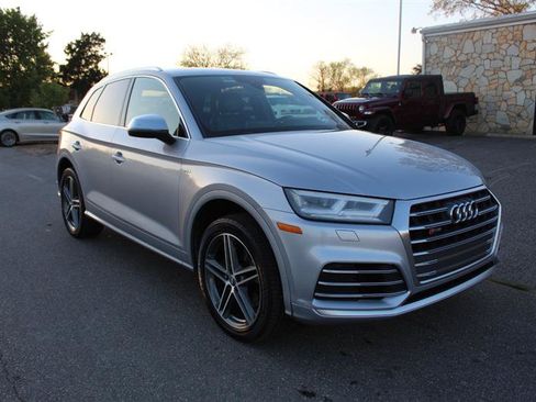 Used 2018 Audi SQ5 Premium Plus w/ Navigation Package AWD/4WD image 9