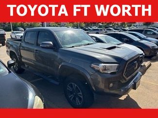 Used 2018 Toyota Tacoma TRD Sport w/ Technology Package video 1