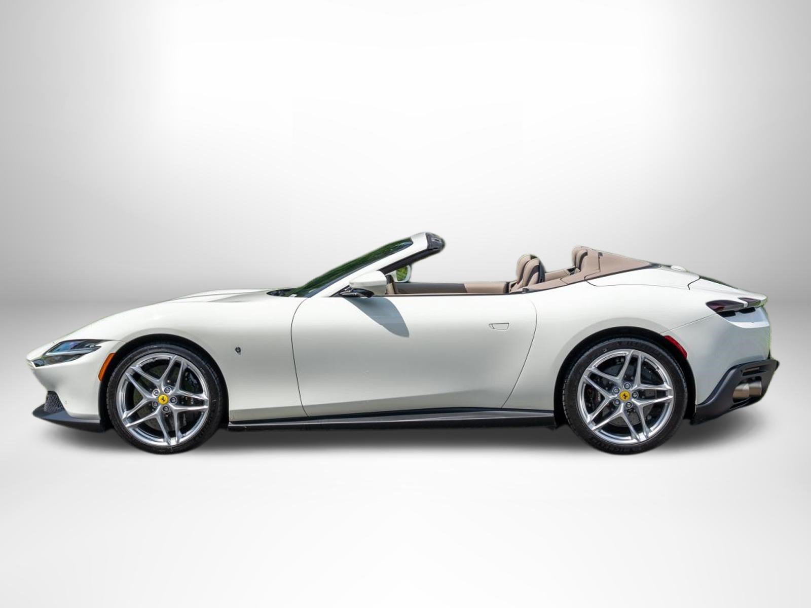 Used 2024 Ferrari Roma Spider RWD image 4