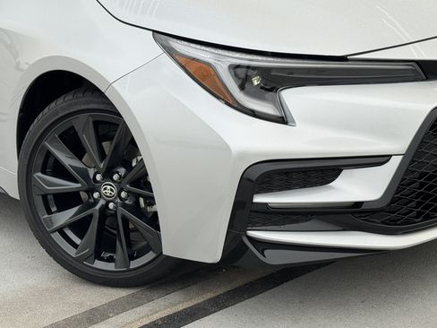 New 2026 Toyota Corolla SE FWD image 10