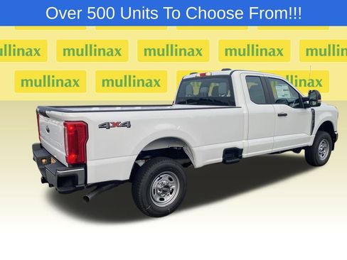 New 2026 Ford F250 XL w/ XL Chrome Package image 3