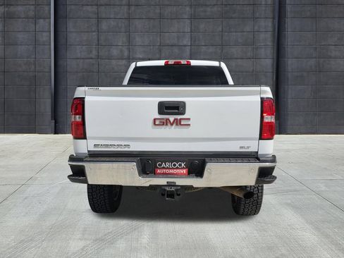 Used 2019 GMC Sierra 2500 SLT w/ Driver Alert Package AWD/4WD image 4