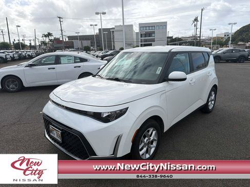 Used 2024 Kia Soul LX w/ Option Group 015 image 1