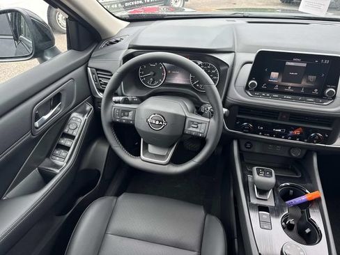New 2026 Nissan Rogue Dark Armor AWD/4WD image 18