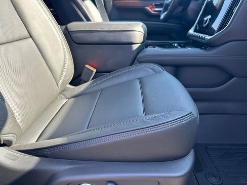 New 2026 GMC Yukon XL Denali w/ Sun & Power Step Package image 14