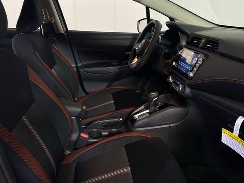 New 2025 Nissan Versa SR w/ Trunk Package image 12