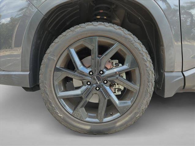 Used 2023 Subaru Ascent Touring AWD/4WD image 13
