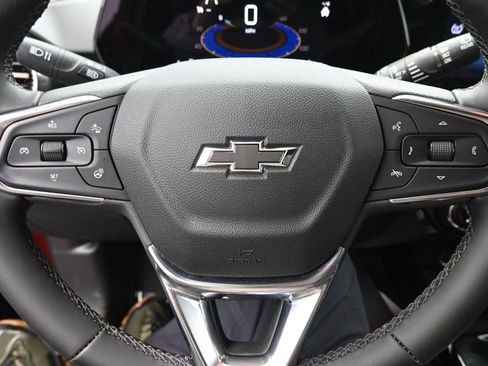 Used 2024 Chevrolet Trax ACTIV image 6