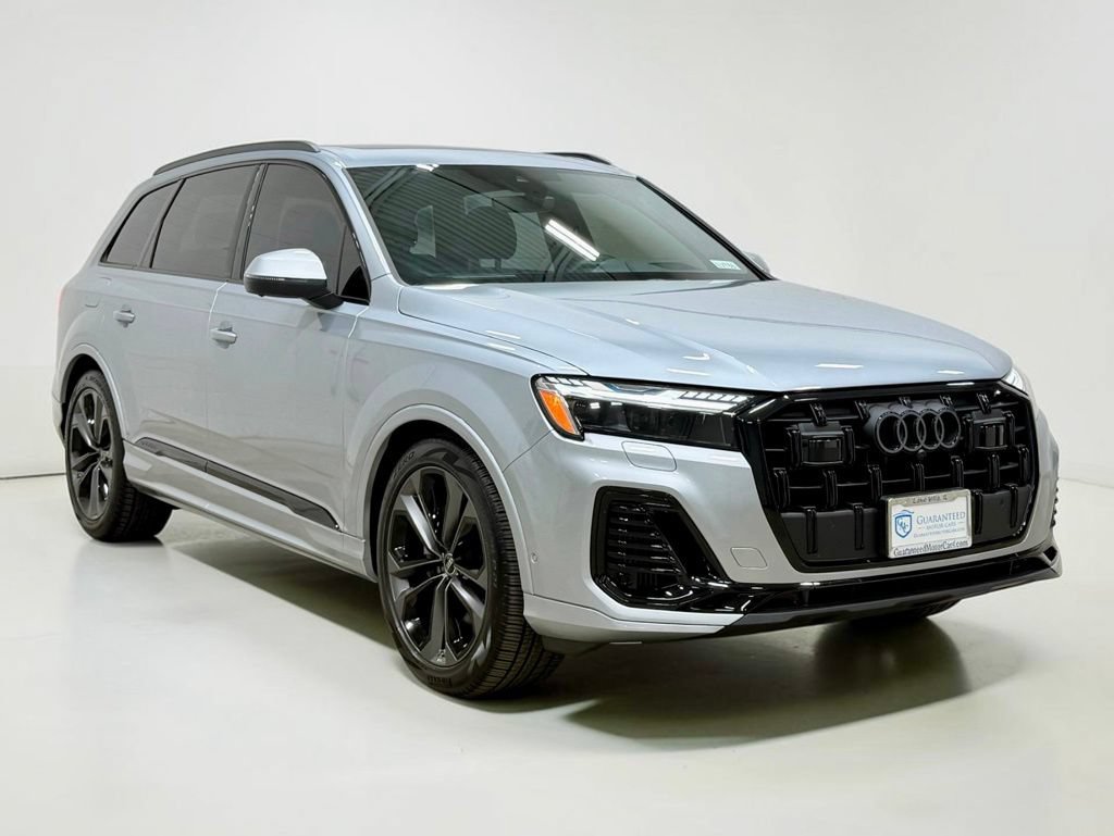 Used 2025 Audi Q7 3.0T Prestige AWD/4WD image 10