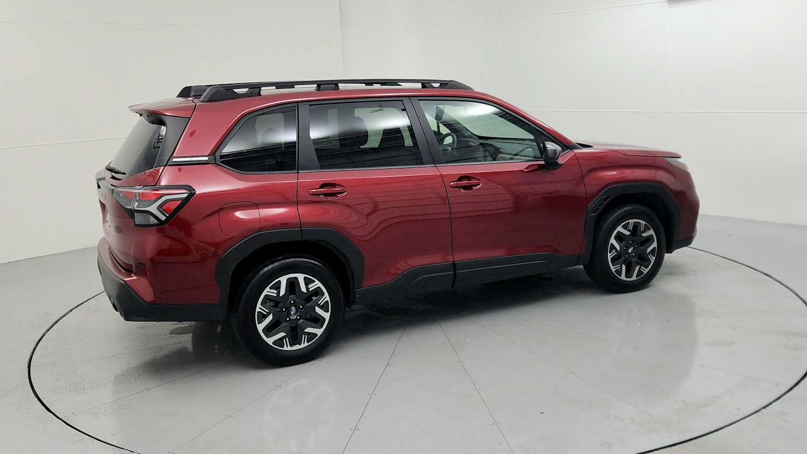 Certified 2025 Subaru Forester Premium AWD/4WD image 11