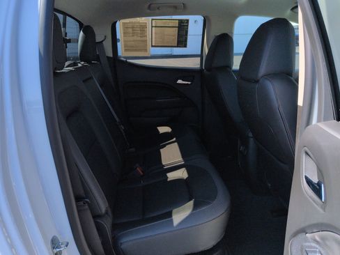 Certified 2021 GMC Canyon AT4 image 25